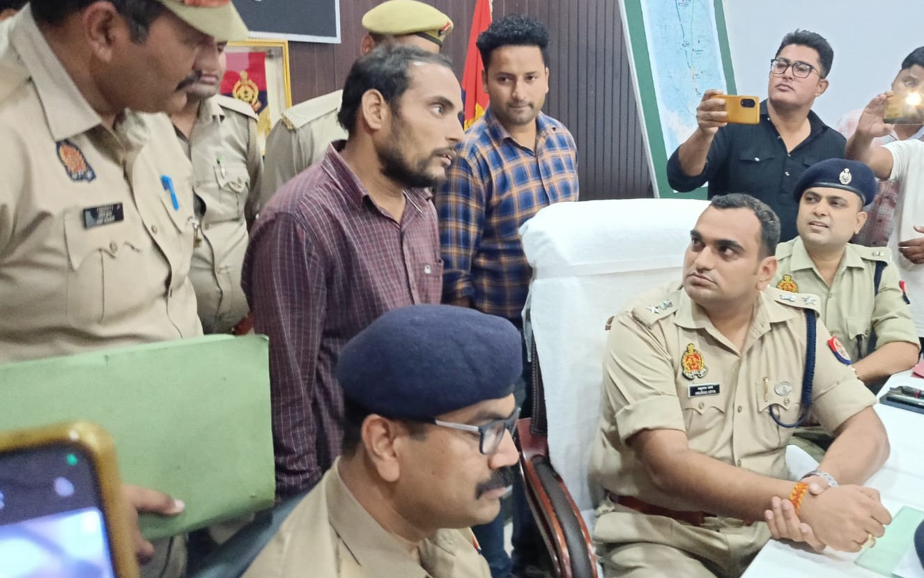 बरेली पुलिस को मिली बड़ी कामयाबी... महिलाओं की सिलसिलेवार हत्याएं करने वाला सीरियल किलर गिरफ्तार