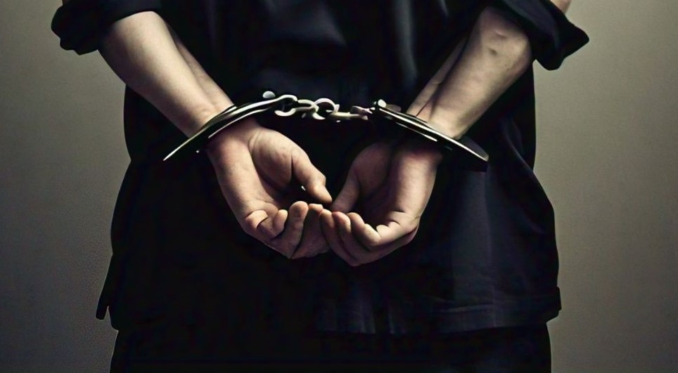 अग्निवीर जवान बना लुटेरा... कर्ज चुकाने के लिए ज्वैलरी शॉप से लूटे 50 लाख