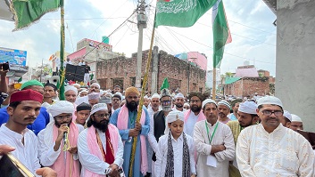 ककराला में शानो शौकत से निकला जुलूस-ए-मोहम्मदी