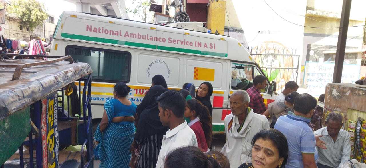 बरेली सिटी तो हो गया स्मार्ट मगर सड़कों पर एंबुलेंस के निकलने तक के लाले