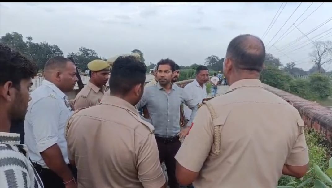 पत्नी को दवा दिलाकर लौट रहे दंपति में विवाद, पति ने लगाई नहर में छलांग 