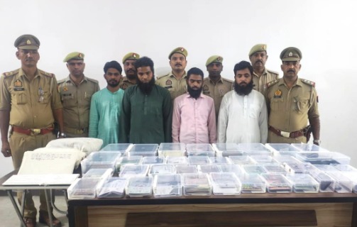 बरेली में पकड़ा गया छांगुर बाबा जैसा गिरोह...ब्रेनवॉश कर मदरसे में कराते थे धर्मांतरण