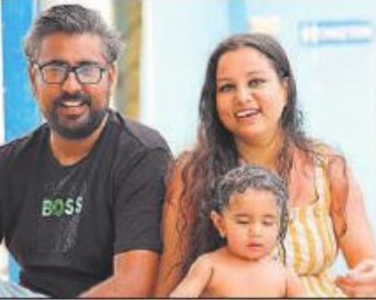 Shahjahanpur News: चार साल के बेटे को जहर देकर कारोबारी दंपति ने फंदे पर झूलकर की खुदकुशी