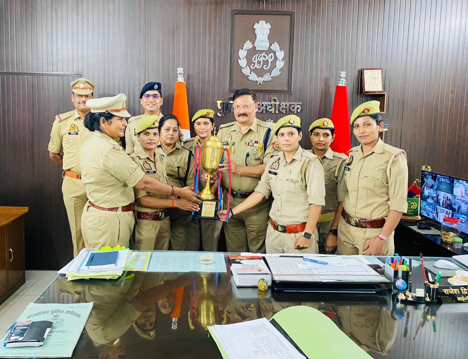 शाहजहांपुर की महिला पुलिस टीम का डंका: फुटबॉल और कबड्डी में मिला पहला स्थान