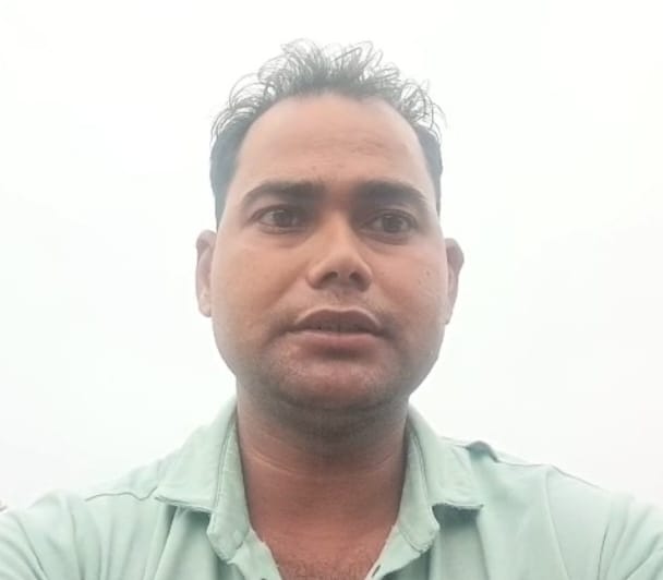 Kasganj news जनसेवा केन्द्र संचालक ने किया फर्जीवाड़ा, पीडित काट रहा  थाने के चक्कर, अब  लगायेगा उच्चधिकारियों से गुहार