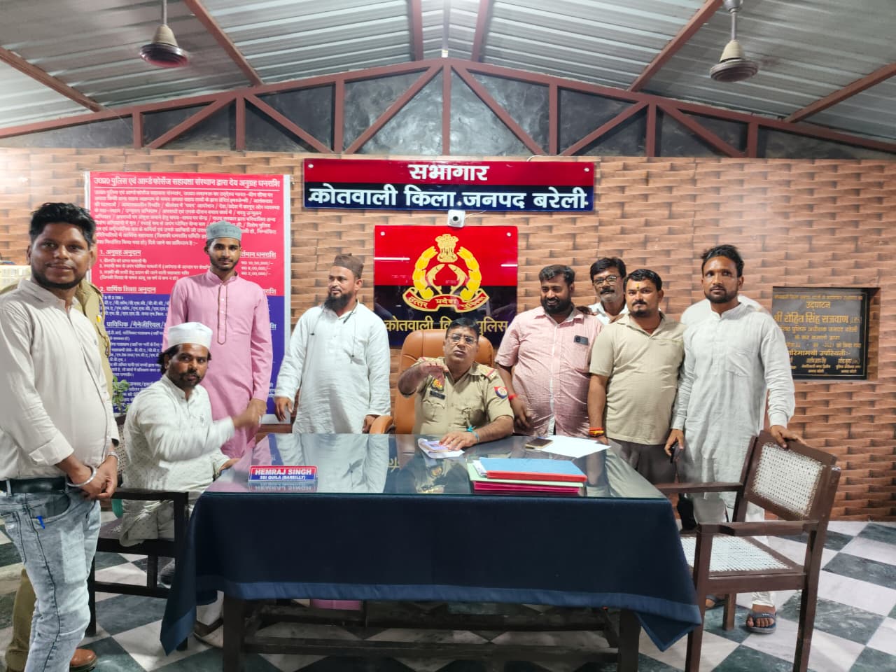 Bareilly: गणेश विसर्जन यात्रा को लेकर दो पक्षों में छिड़ा, समझौते के बाद निपटा मामला 