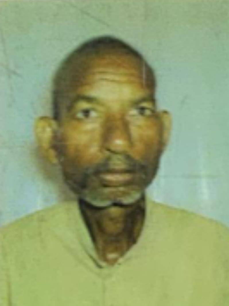 Kasganj news -22  घंटे की झमाझम बारिश में भरभरा कर गिरा जर्जर मकान, मलबे में दबकर गृह स्वामी की मौत