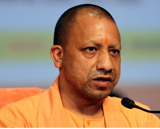 जाति और दंगे की राजनीति से विकास नहीं संभव: मुख्यमंत्री योगी