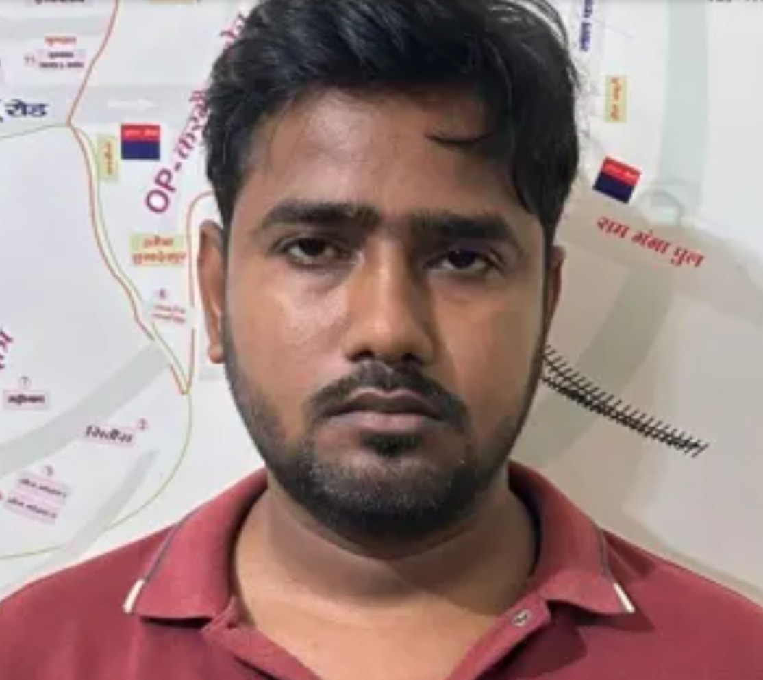 पकड़ा गया आधार कार्ड बनाने का फर्जी सॉफ्टवेयर बेचने वाला, बरेली एसटीएफ को मिली कामयाबी