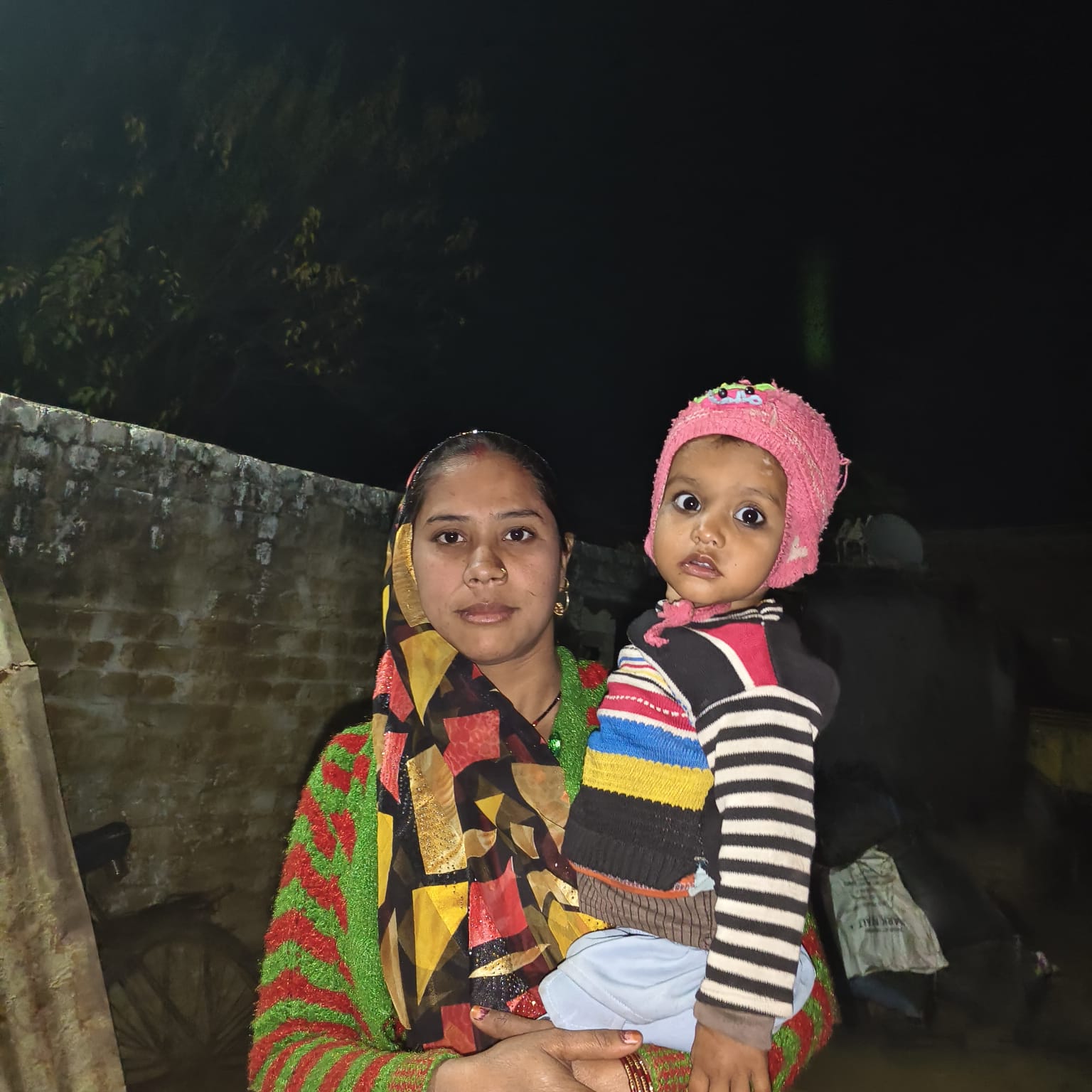 KASGANJ NEWS 29 वर्षीय महिला की संदिग्ध मौत, मायके पक्ष ने लगाया हत्या का आरोप,