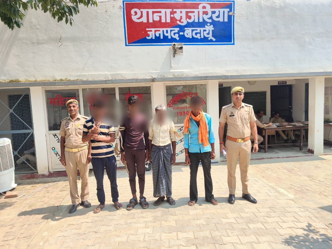 Badaun News:  अवैध असलहा समेत एक गिरफ्तार, सात पर शांति भंग की कार्रवाई