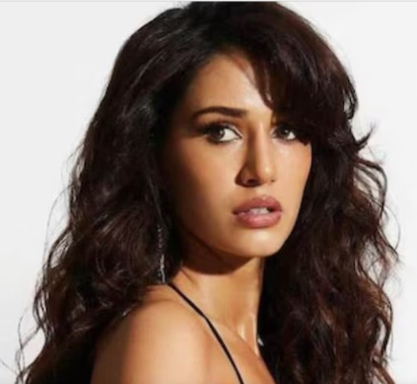 Bareilly-News: फिल्म अभिनेत्री दिशा पाटनी के पिता से बोले मुख्यमंत्री- पाताल से खोज निकालेंगे बदमाश 