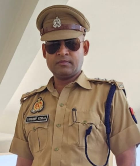 KASGANJ NEWS संदीप वर्मा ने संभाला पटियाली सीओ का पदभार