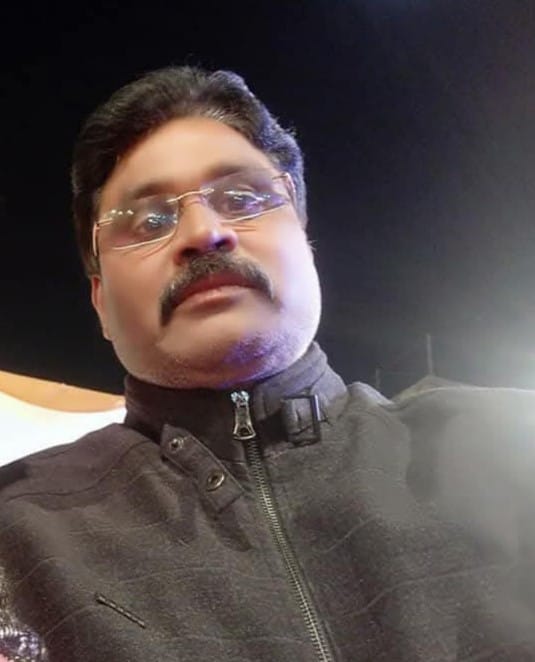 KASGANJ NEWS: घर में फांसी पर लटका मिला अधेड़ का शव, तीन दिन पुराना बताया जा रहा है शव