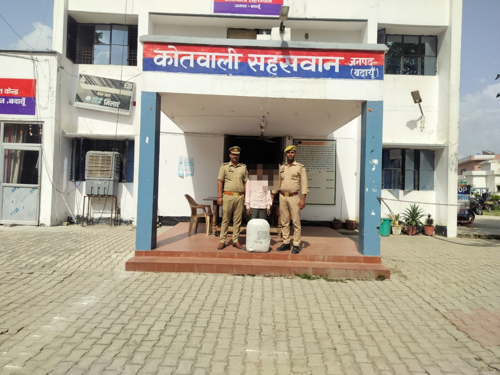 Badaun News:सहसवान पुलिस को बड़ी सफलता: 10 किलो डोडा छिलका के साथ तस्कर गिरफ्तार