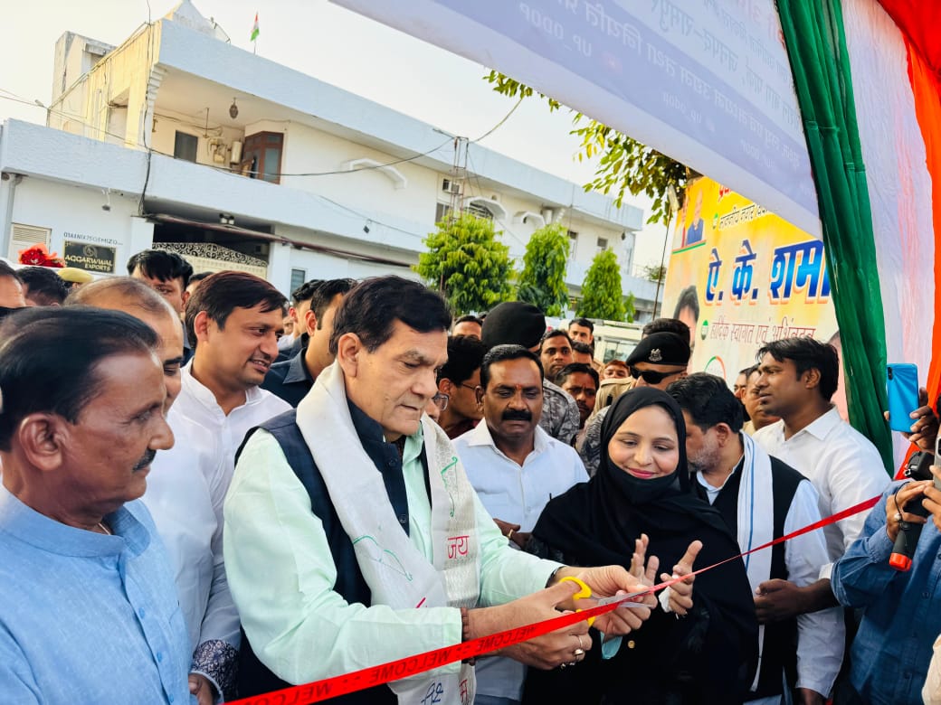 Rampur News: रामपुर के विकास के लिए विधायक आकाश सक्सेना को मिल चुका है ब्लैंक चेक : नगर विकास मंत्री 