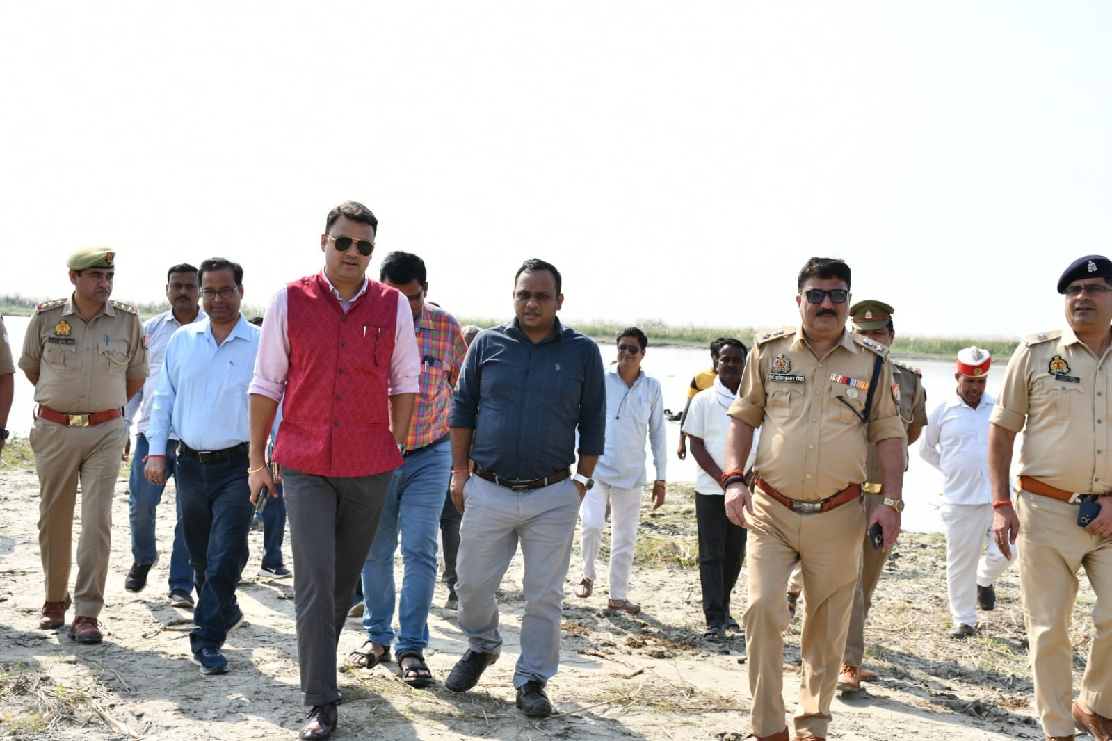 Badaun News:मिनी कुंभ मेला ककोड़ा की तैयारियां जोरों पर, डीएम ने अधिकारियों संग लिया व्यवस्थाओं का जायजा