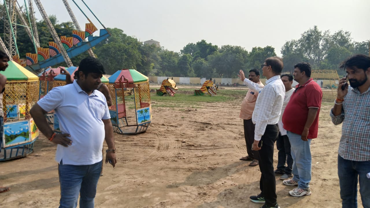 Mathura News:  ब्रज रज उत्सव 26 से होगा आरंभ , सीईओ ने तैयारियों का लिया जायजा