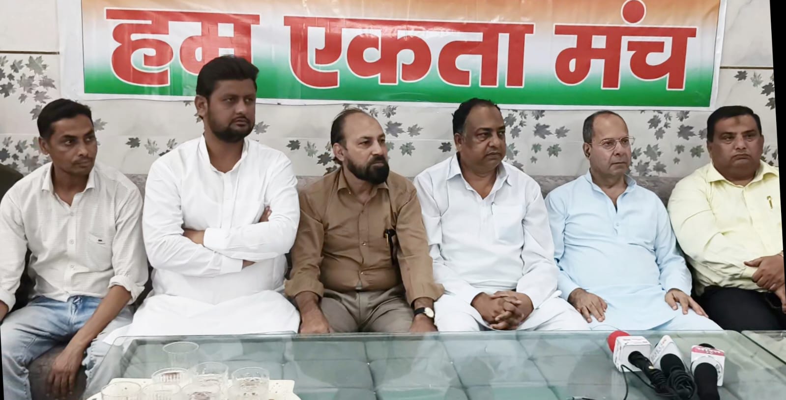 Rampur News: हम एकता मंच अध्यक्ष शादाब सैफी का हालचाल लेने पहुंचे पूर्व विधायक अफरोज अली