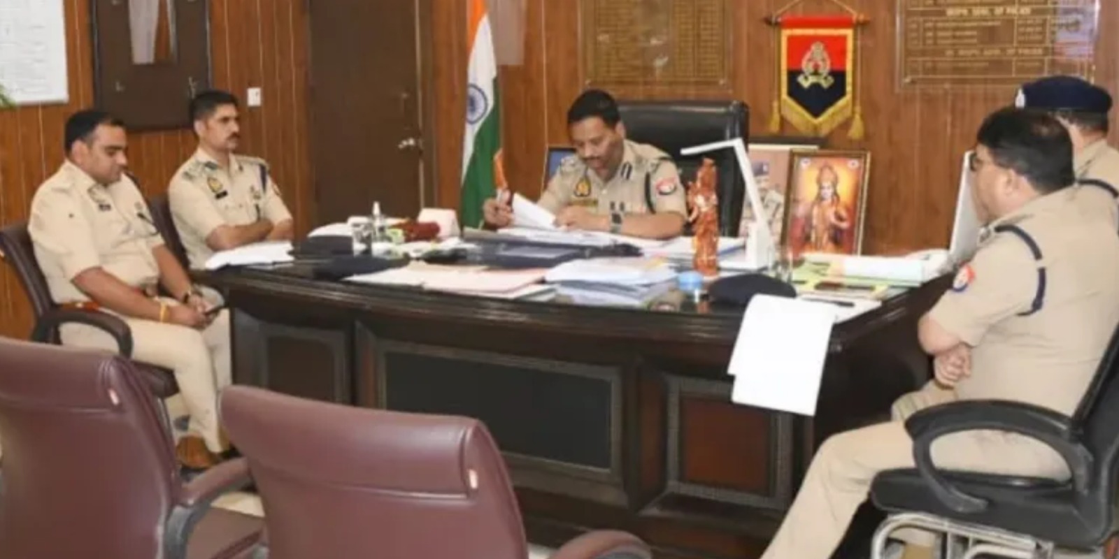 Bareilly News:  साइबर ठगाें पर कार्रवाई में ढिलाई न बरते पुलिस-डीआईजी