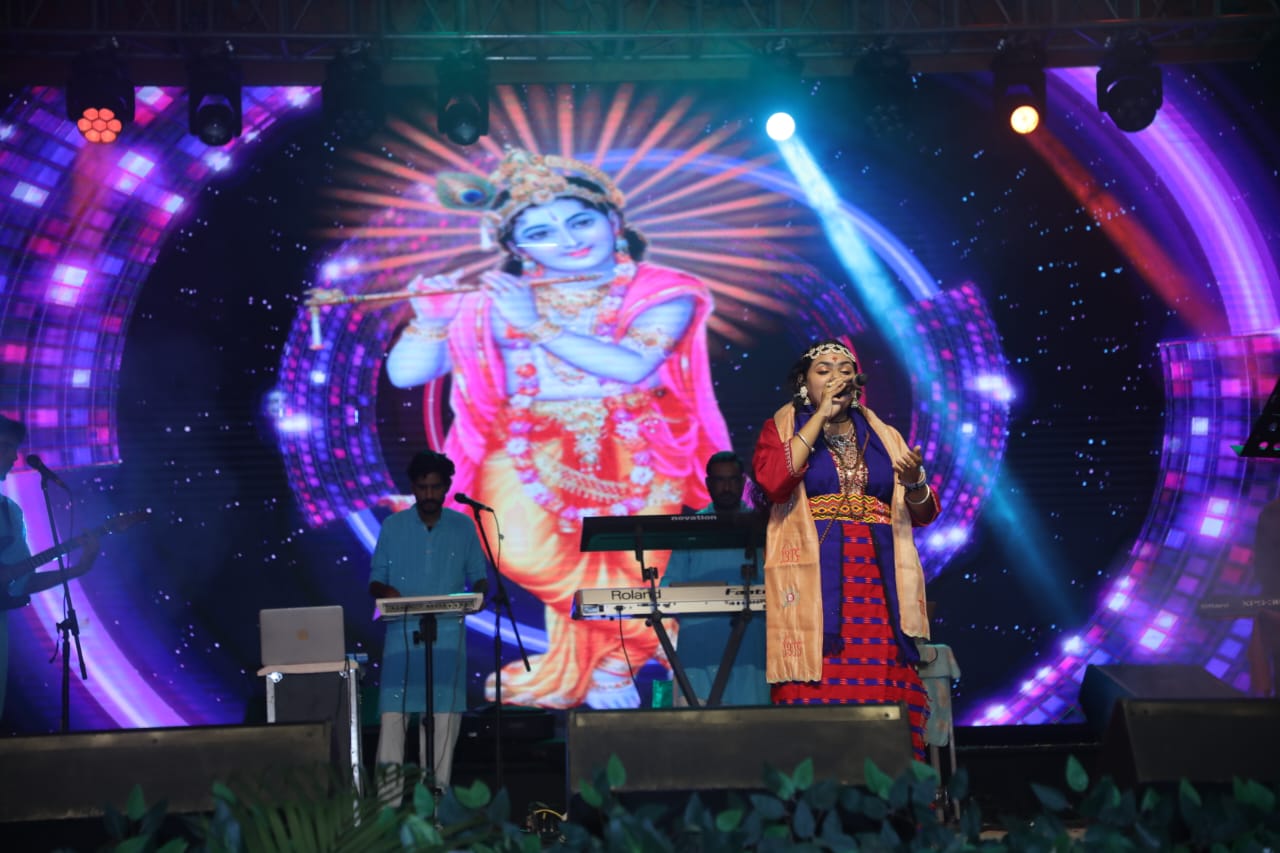 Mathura News:   ब्रज रज उत्सव- कन्हैया की नगरी में दिखा भक्ति और संस्कृति का अद्भुत संगम 