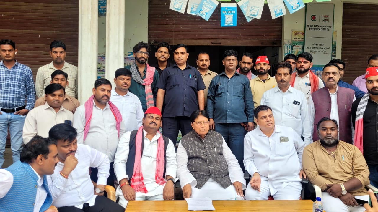 KASGANJ NEWS पटियाली में अंबेडकर प्रतिमा तोड़ने पर सपा सांसद रामजी लाल सुमन का आक्रोश — बोले, दलितों पर बढ़ रहे अत्याचार, सरकार संवेदनहीन