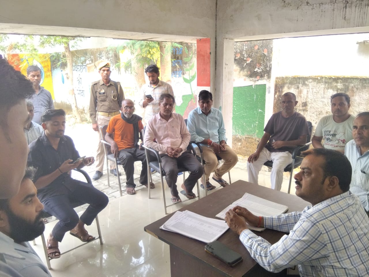 Bareilly News :  एसडीएम ने फार्मर रजिस्ट्री कैंप का निरीक्षण कर किसानां से किया संबाद, गिनाए रजिस्ट्री से होने वाले लाभ