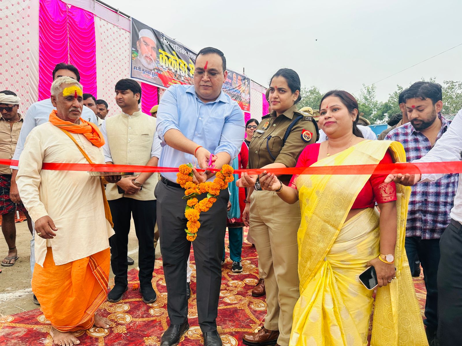 KASGANJ NEWS ककोड़ा मेले का शुभारंभ,श्रद्धालुओं की सुरक्षा सर्वोच्च प्राथमिकता, जिलाधिकारी ने मेले की तैयारियों का लिया जायजा — स्टीमर, गोताखोर और माइकिंग से मजबूत हुई निगरानी