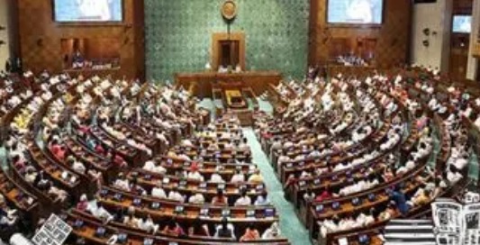 शीतकालीन सत्र के पहले दिन ही टकराए सत्ताधारी और विपक्षी दल, SIR–GST पर गर्मागर्मी