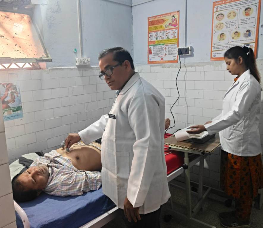 Bareilly News : सीएचसी मीरगंज में स्टेनी सेंटर व ईसीजी सेवा शुरू, ह्रदय रोगियों को मिलेगी बड़ी राहत