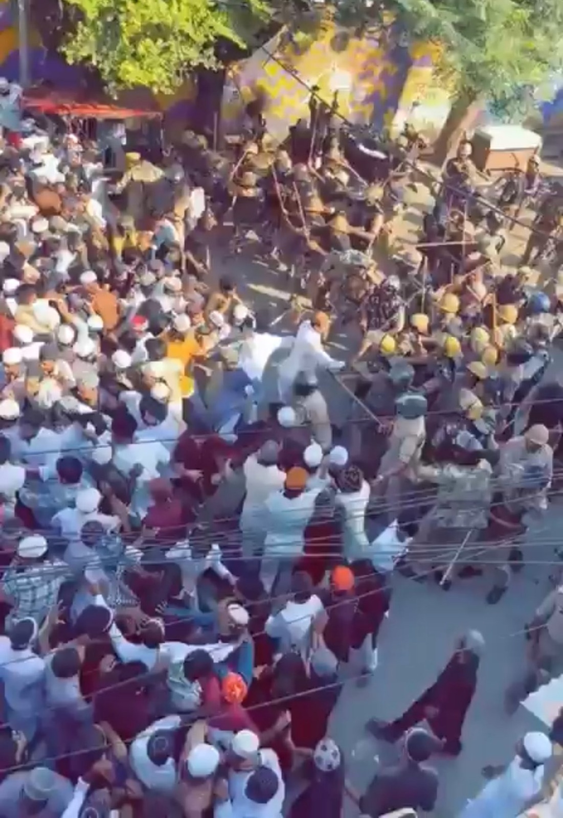 Bareilly News: बिजली चोरी में सपा पार्षद समेत पांच से 1.28 करोड़ वसूलने की तैयारी में प्रशासन