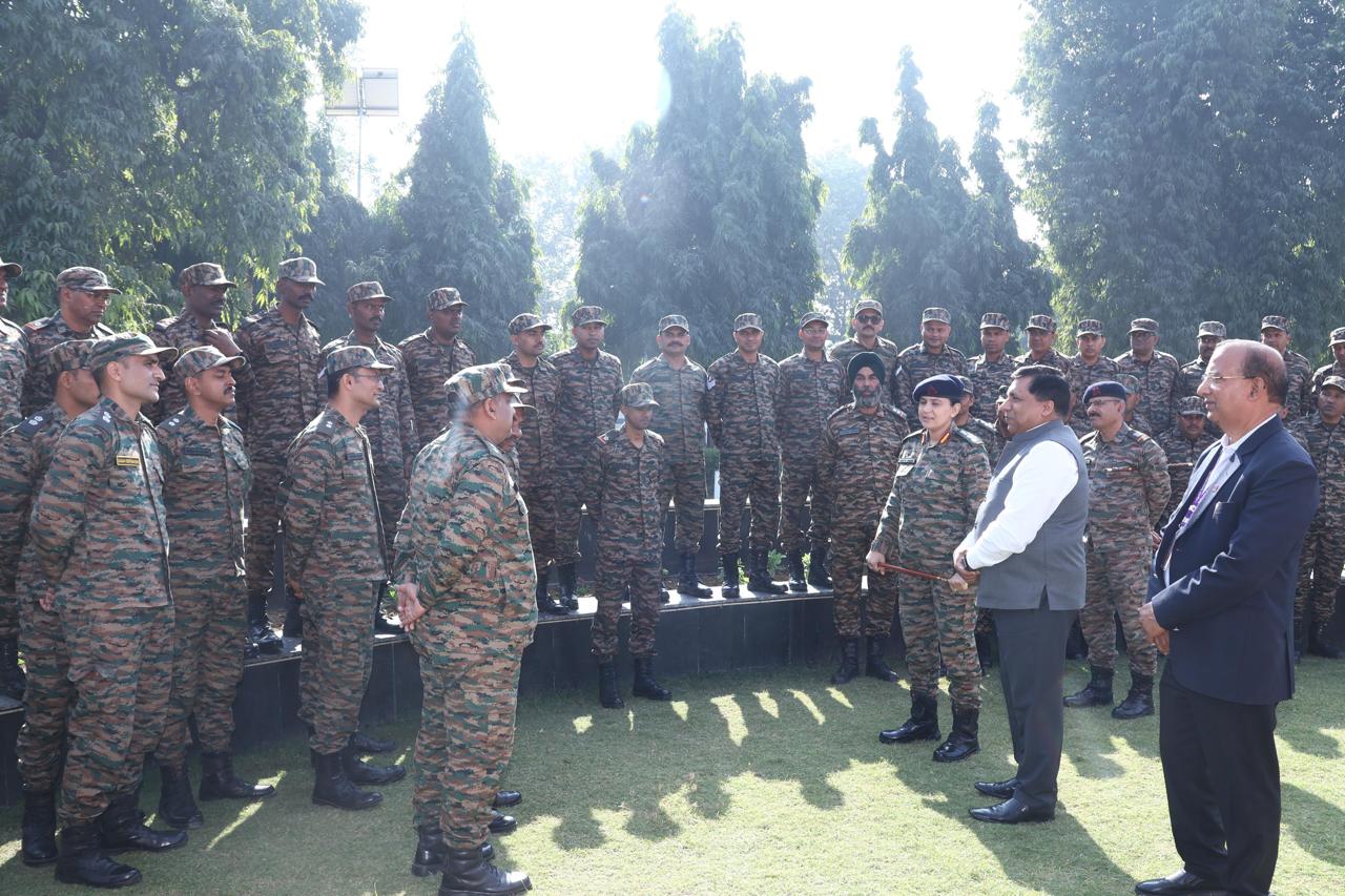 मथुरा रिफाइनरी में सेना की 801 इंजीनियरिंग रेजीमेंट (R&P) का तकनीकी अभ्यास