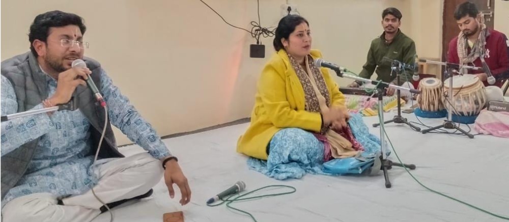 Mathura News: Ladli, I want to shower you with rain…लाडली तुझे तुझको बरसाना…