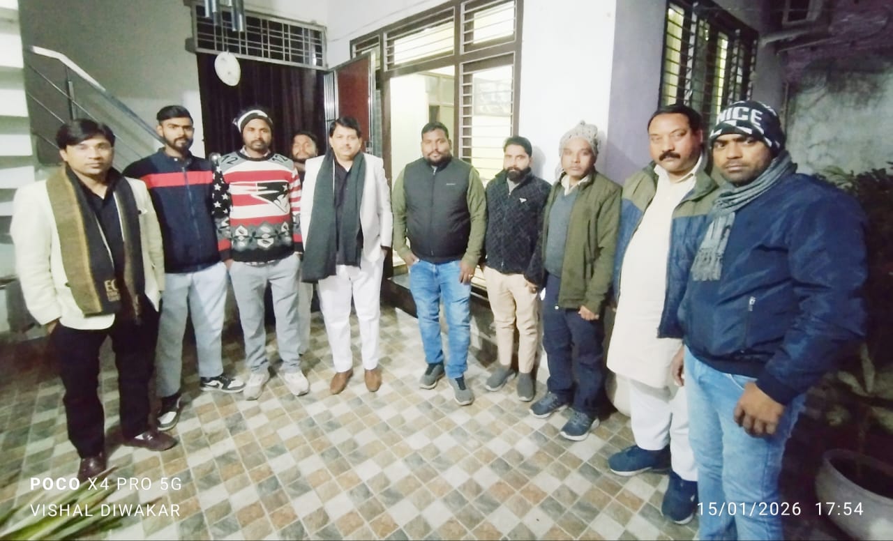 Bareilly News- ग्राम गुरसौली में अपना दल (एस) नेताओं का जोरदार जनसंपर्क, जनता से सीधा संवाद 