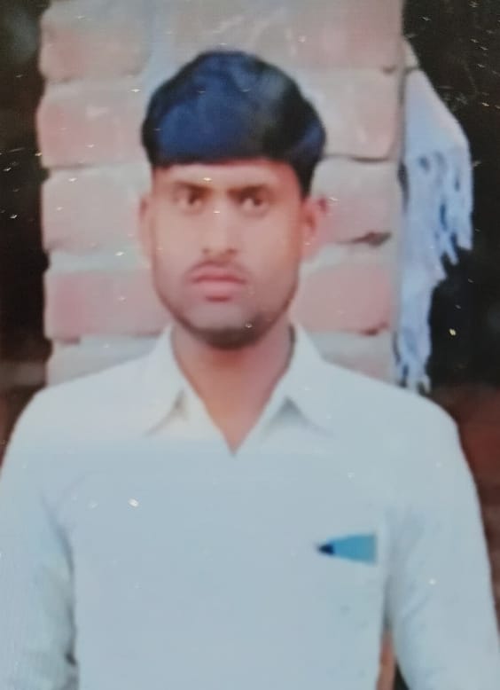 KASGANJ NEWS सहावर में दो बाइकों की आमने-सामने भिड़ंत, एक युवक की मौत, दो गंभीर घायल — जिला अस्पताल व मेडिकल कॉलेज रेफर