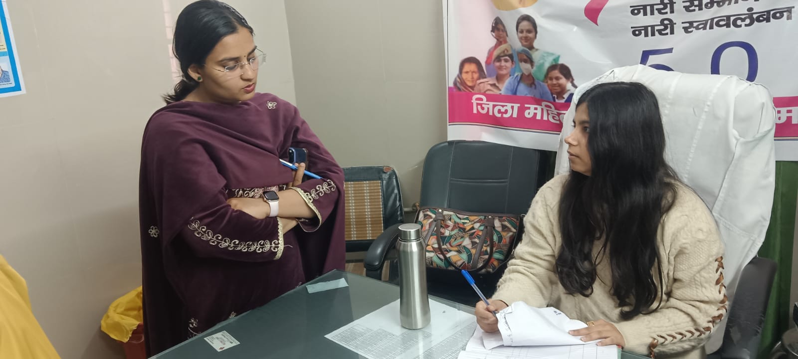 Mathura News: जिला महिला अस्पताल पहुंची सीडीओ, व्यवस्थाएं देखीं 