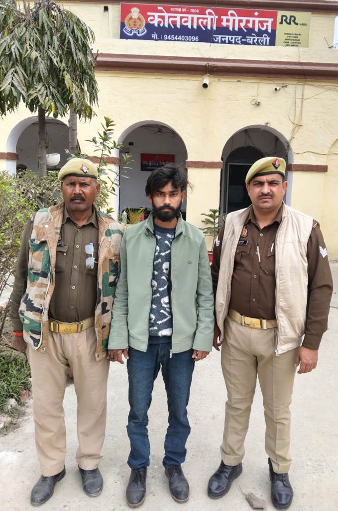 Bareilly News : मीरगंज में चोरी की बाइक बरामद, आरोपी गिरफ्तार कर भेजा गया जेल