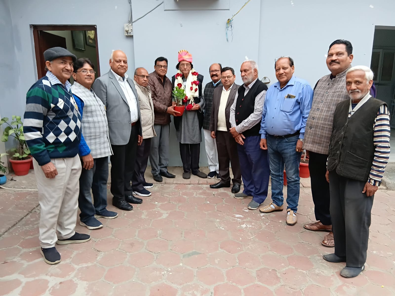 बरेली को अंतरराष्ट्रीय स्तर पर पहचान दिलाने वाले वसीम बरेलवी का सम्मान