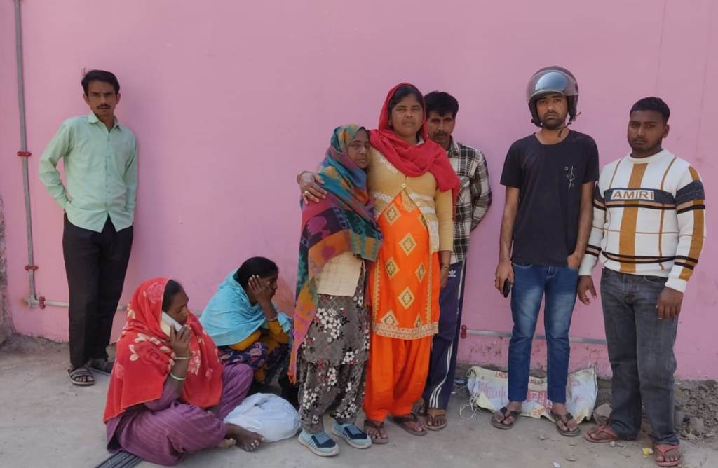 Bareilly News : हाईस्कूल की परीक्षा देने जा रहे छात्र की सड़क हादसे में मौत, तीन युवक घायल