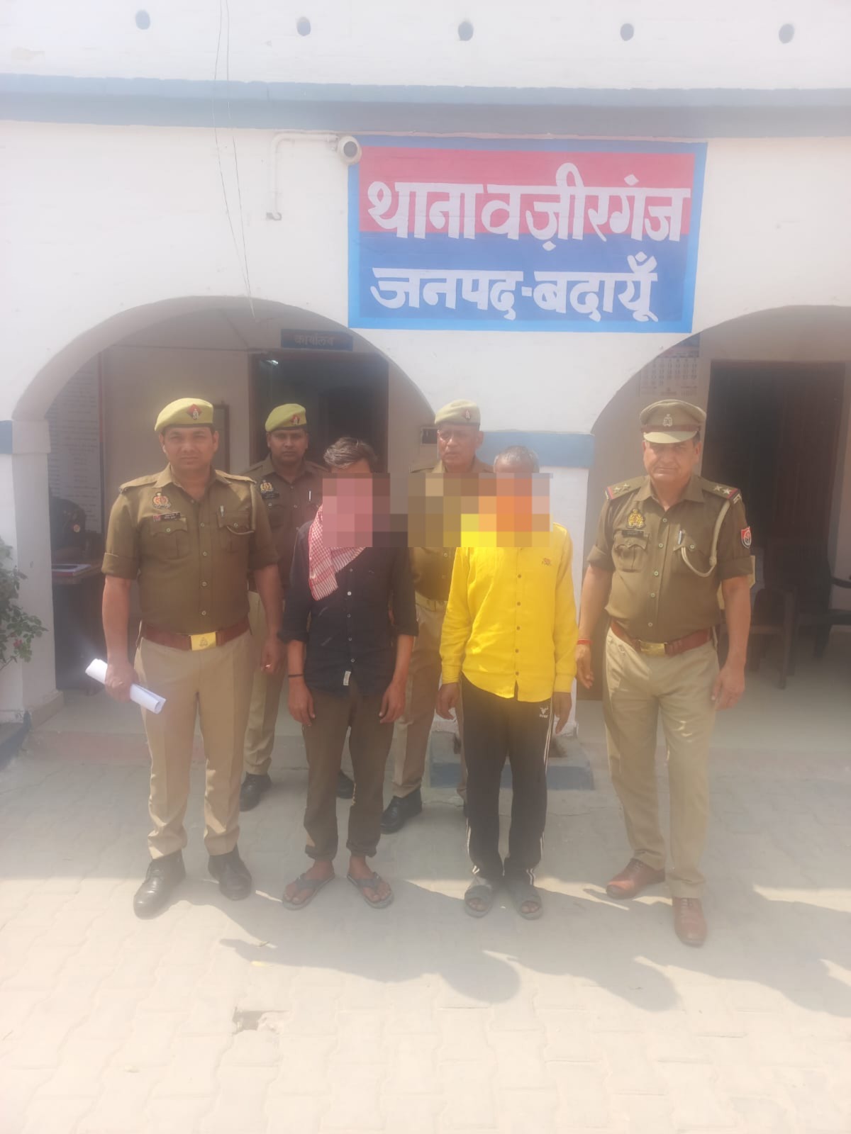 Badaun News : वजीरगंज पुलिस ने दहेज हत्या के आरोपी पकड़े