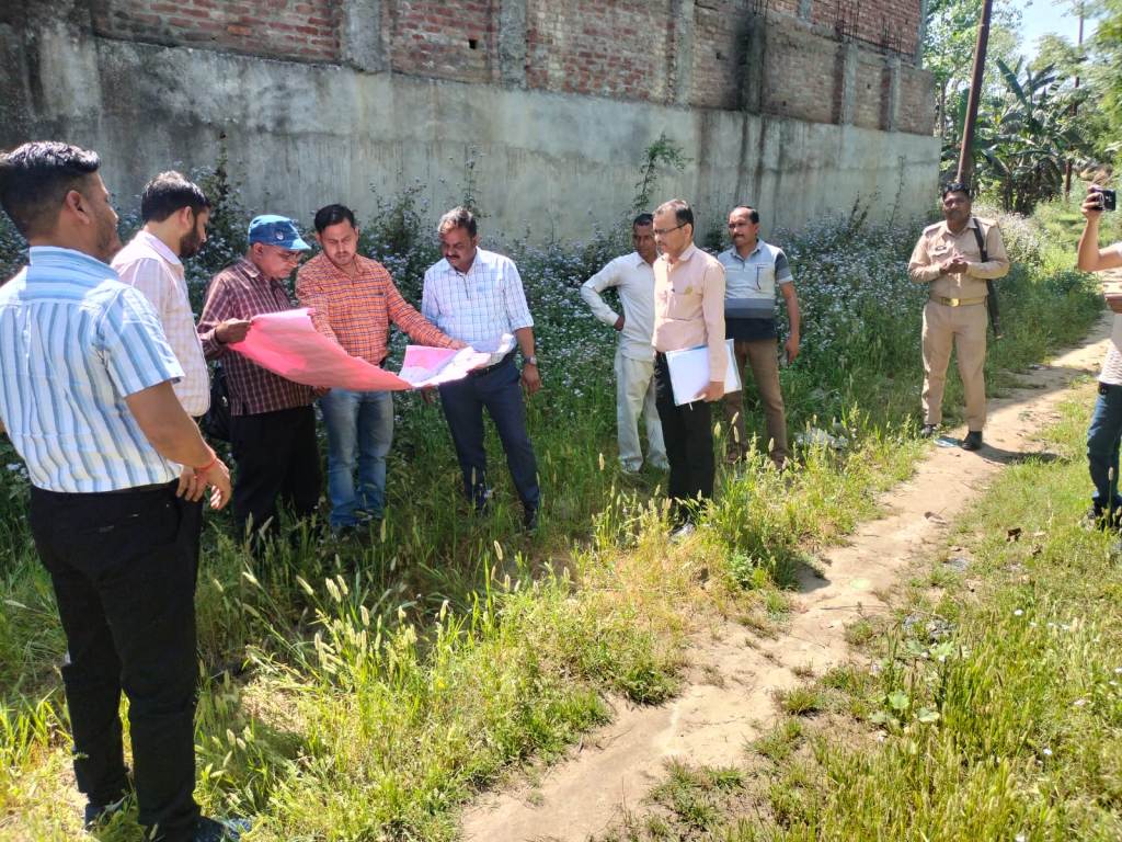 Bareilly News : नाहल नदी के जीर्णोद्धार को फिर मिली रफ्तार, एसडीएम ने किया स्थलीय निरीक्षण