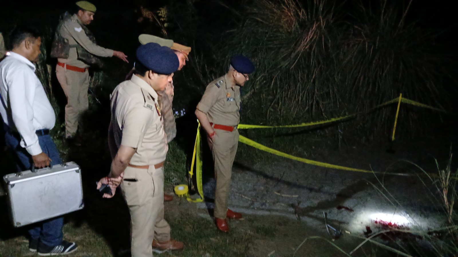 KASGANJ:मासूम से दुष्कर्म के प्रयास का आरोपी मुठभेड़ में गिरफ्तार, पैर में लगी गोली