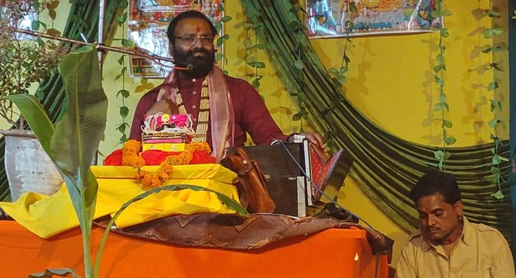 Bareilly News : धर्म रक्षा हेतु जीवन की आहुति भी स्वीकार्य – खिरका जगतपुर श्रीरामकथा में उमड़ा श्रद्धा का सागर