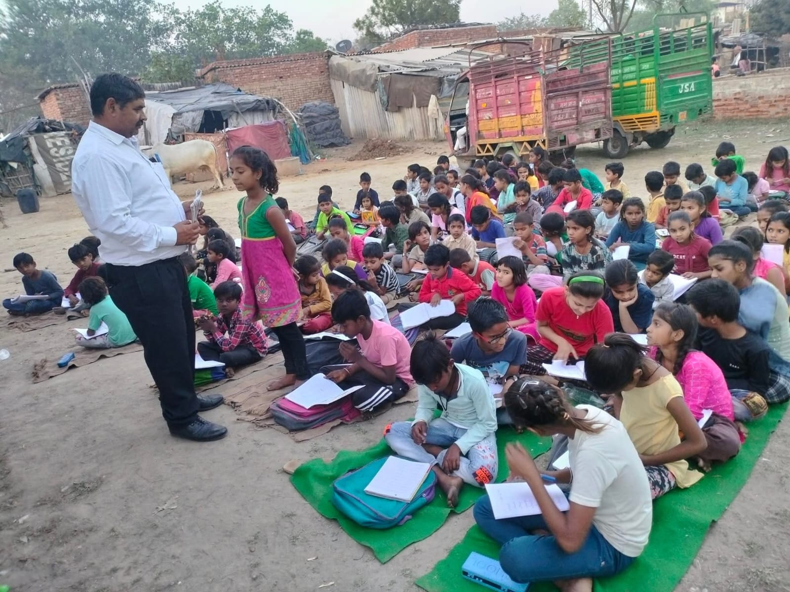 मथुरा न्यूज: जस्टिस फॉर चिल्ड्रन स्ट्रीट स्कूल मनाएगा 18वां स्थापना दिवस