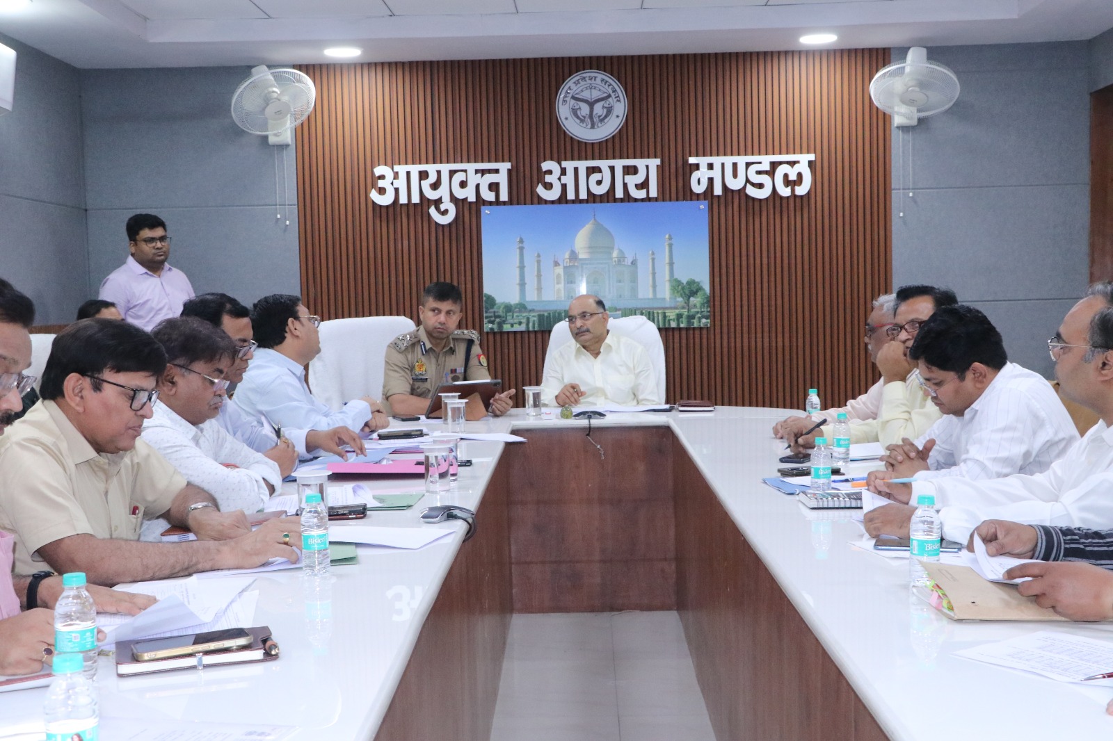 आगरा में 710 लाइसेंस निलंबित, 7338 वाहनों पर कार्रवाई