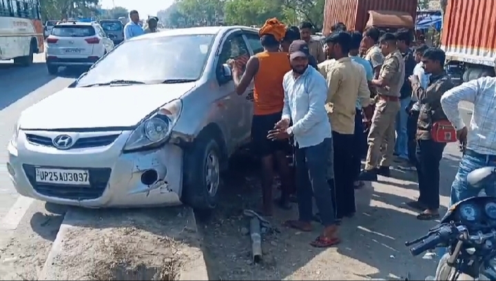 Bareilly News : तेज रफ्तार ट्रक का कहर: बाइक और कार को मारी टक्कर, तीन घायल
