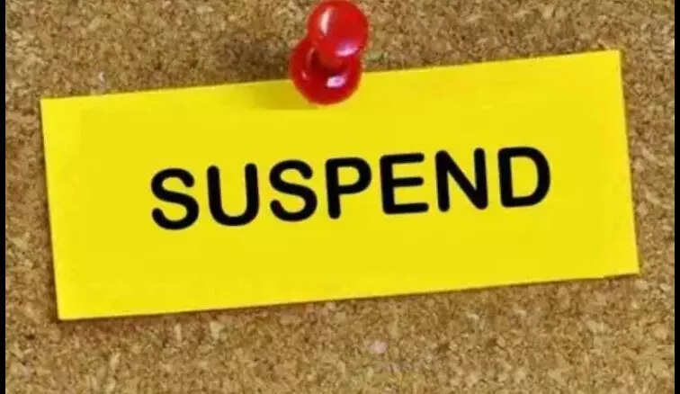 कासगंज एसपी की बड़ी कार्रवाई: विधायक से अभद्रता पर मुख्य आरक्षी निलंबित, यूपी-112 का जवान भी सस्पेंड