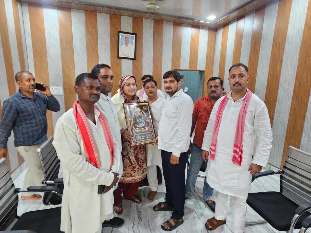 KASGANJ NEWS पटियाली में विधायक नादिरा सुल्तान ने किया पौधरोपण, पर्यावरण संरक्षण का दिया संदेश