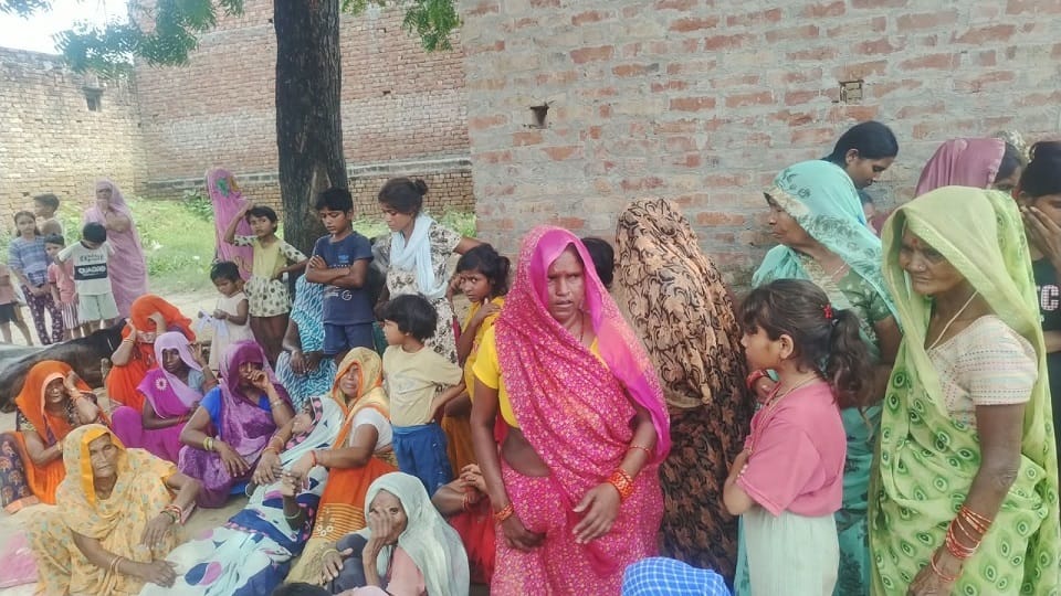 Kasganj: जिस टैंक में बनना था शौचालय, वही बन गया मौत का कारण, दिव्यांग किशोर की गई जान