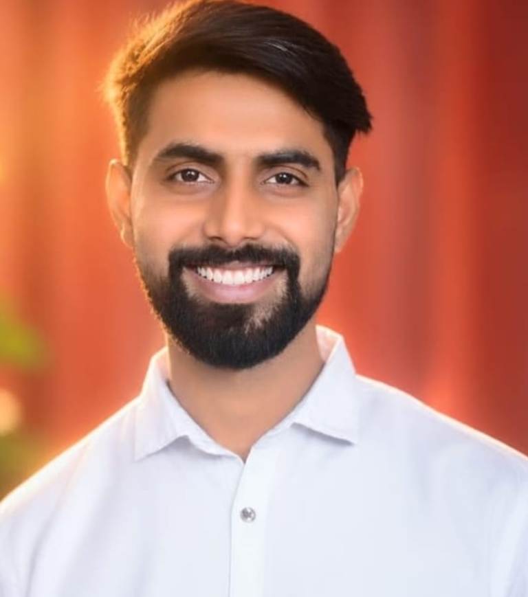 मैरिज हॉल संचालक पर जानलेवा हमले का आरोप, तमंचे से फायरिंग की कोशिश